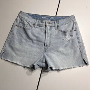 Old Navy OG Straight Light Denim Shorts Size 10 Mid Rise